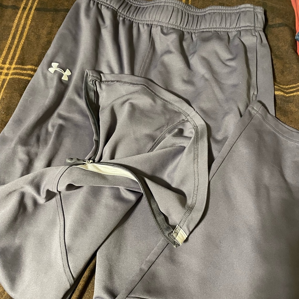 Under armour sweatpants